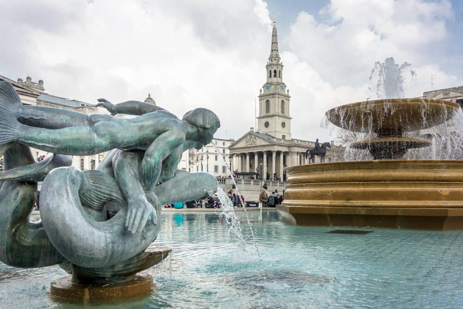 The fountain at Trafalager Square in London, England